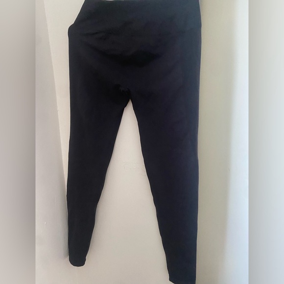 Black AUROLA Seamless Scrunch Legging Women Yoga Pants 7/8 - Picture 7 of 9